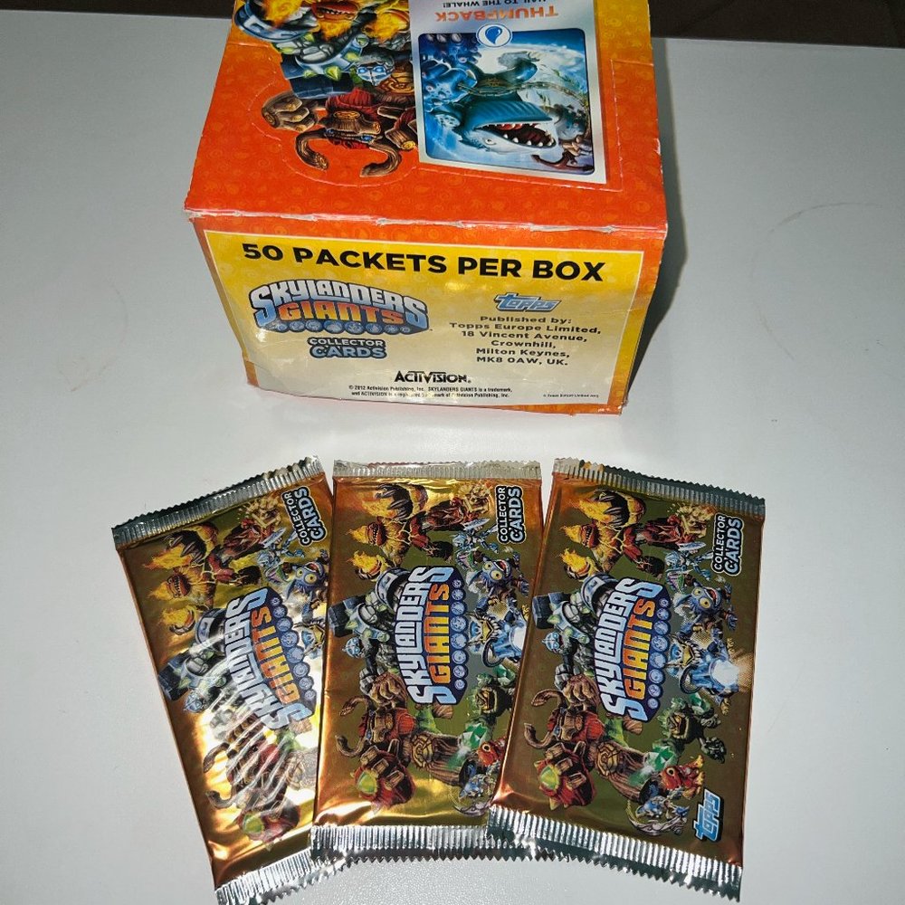 Europe Exclusive Skylanders Giants Cards 50 Pack